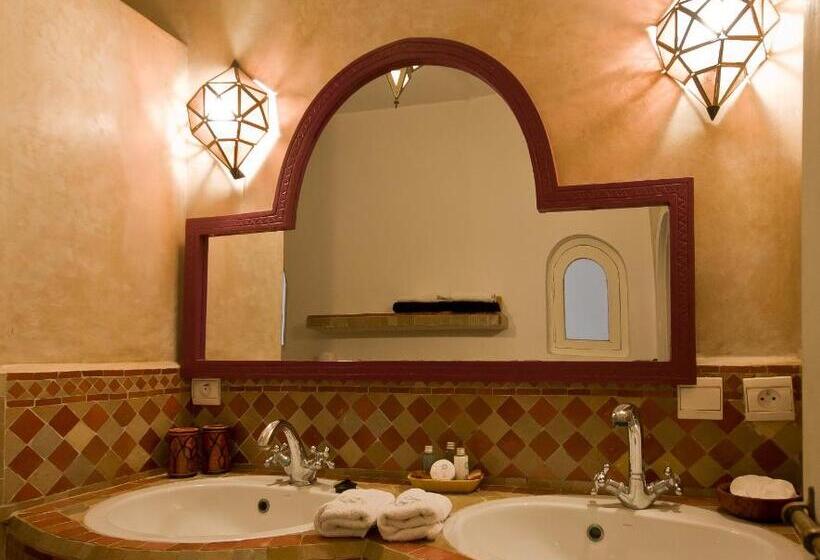 سوییت, Dar Nafoura Mogador