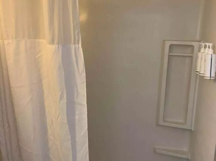 デラックスルーム, Days Inn By Wyndham Louisville Airport Fair And Expo Center