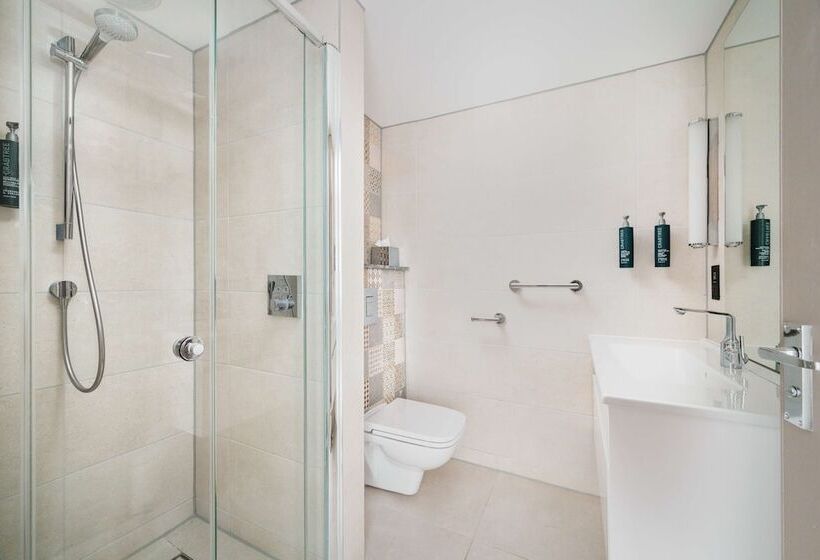 패밀리 룸, Doubletree By Hilton Hotel Newcastle International Airport