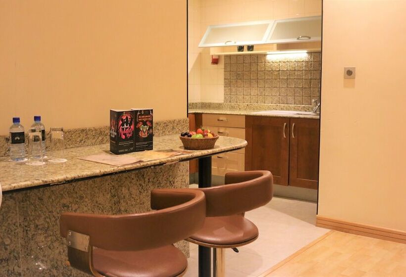 سوییت اجرایی, Elite Crystal