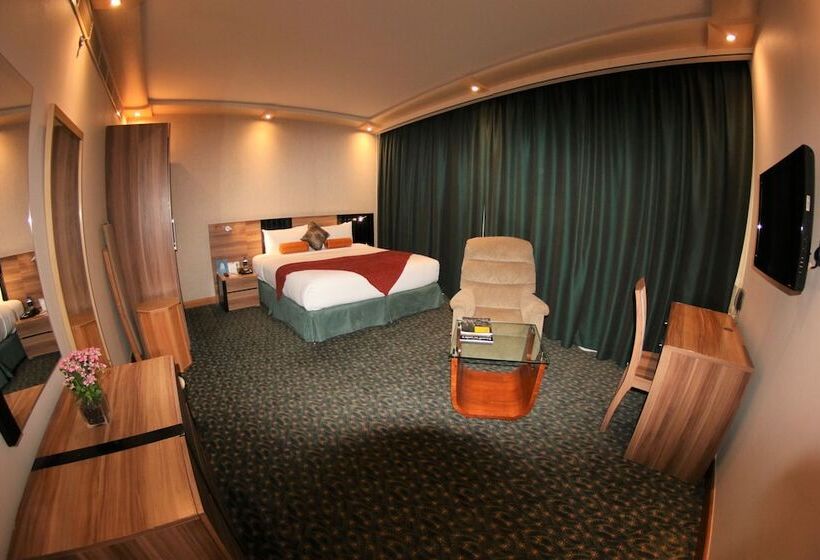 سوئیت رویال, Elite Crystal