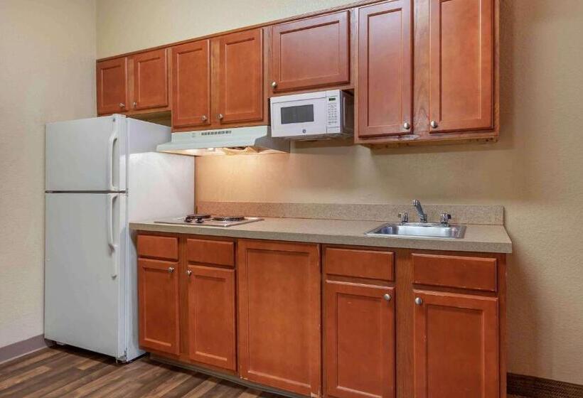 جناح غرفتين نوم, Extended Stay America Suites Dallas Frankford Road