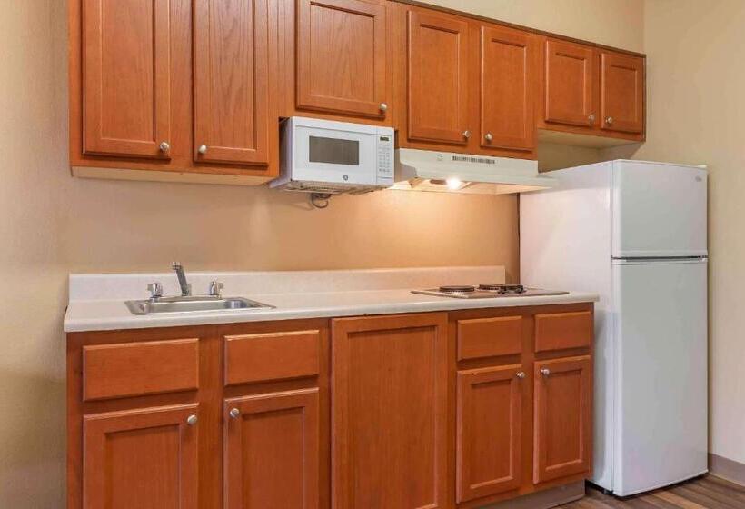 إستوديو قياسى, Extended Stay America Suites Dallas Frankford Road