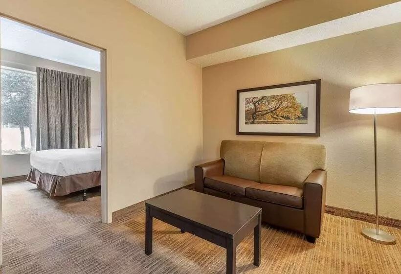 スイート, Extended Stay America Suites  Dallas  Frankford Road
