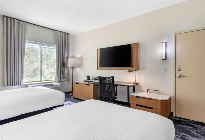 غرفه قياسيه سريرين مزدوجين, Fairfield Inn & Suites Cherokee