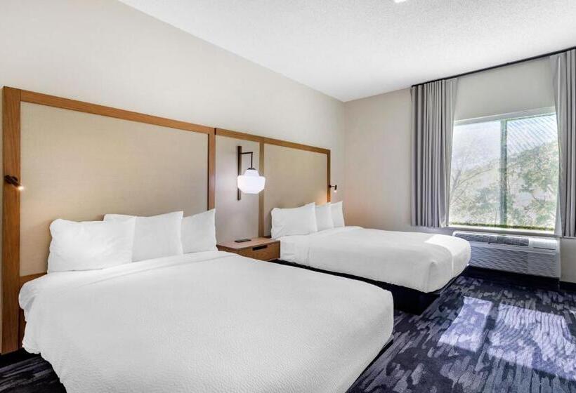 غرفه قياسيه سريرين مزدوجين, Fairfield Inn & Suites Cherokee