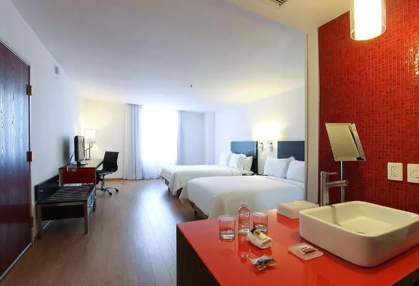 ２ダブルベッドのスタンダードルーム, Fiesta Inn Express Naucalpan