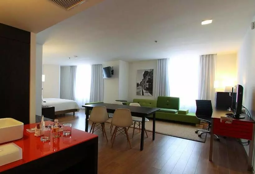 ジュニアスイート, Fiesta Inn Express Naucalpan