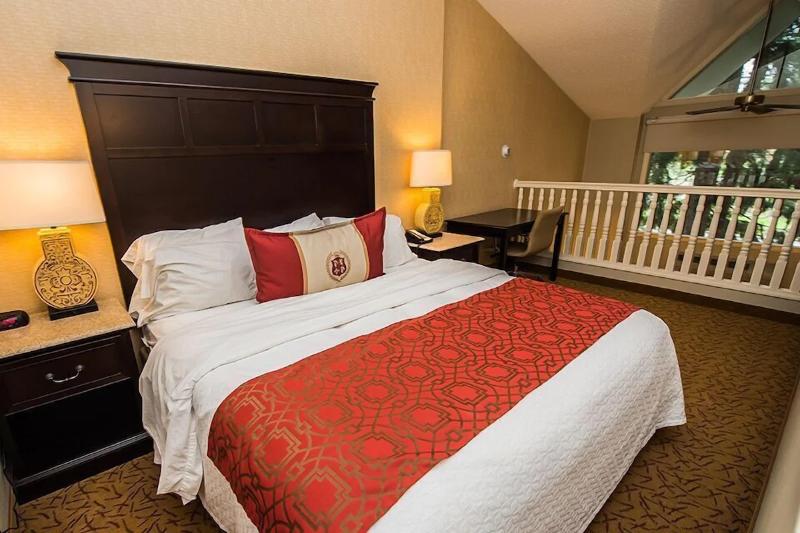 带大床的标准间, Hilton Garden Inn Clovis