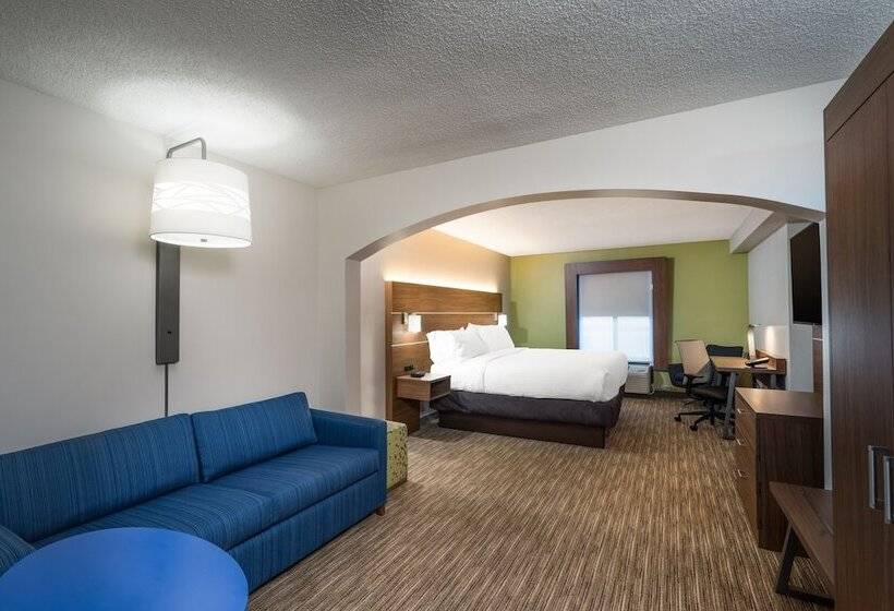 Люкс, Holiday Inn Express Hotel & Suites Louisville East, An Ihg