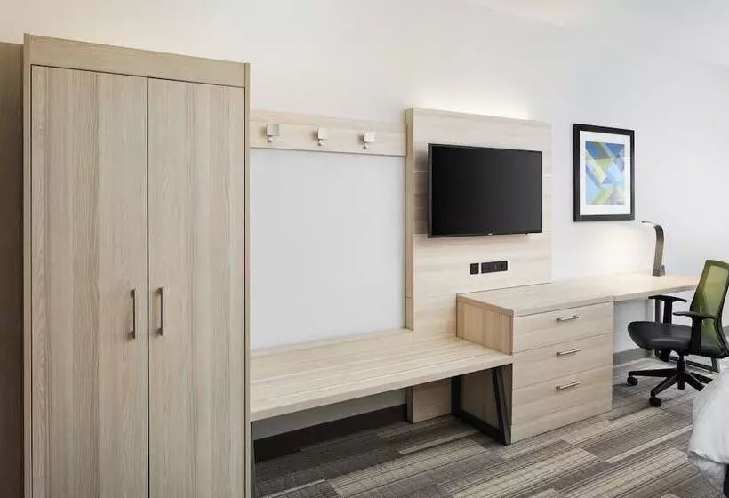 ダブルベッドスタンダードルーム, Holiday Inn Express Hotel & Suites Salem, An Ihg
