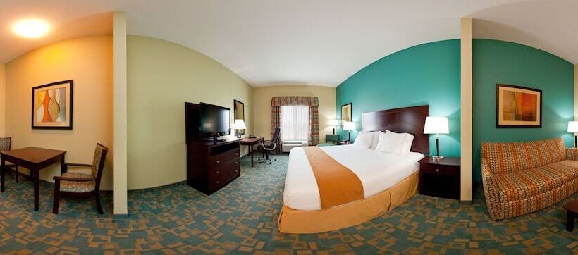 סוויטה, Holiday Inn Express Hotel & Suites Salem, An Ihg