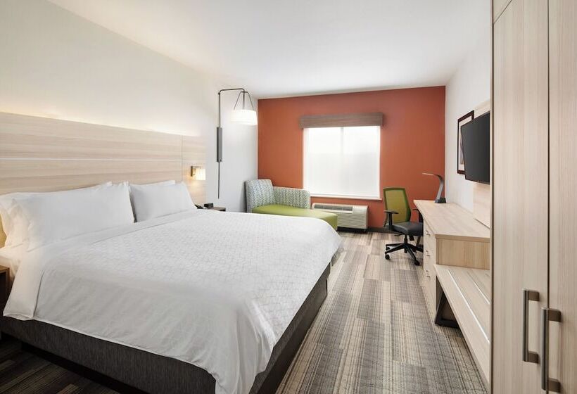 סוויטה מותאמת לאדם עם מוגבלויות, Holiday Inn Express Hotel & Suites Salem, An Ihg