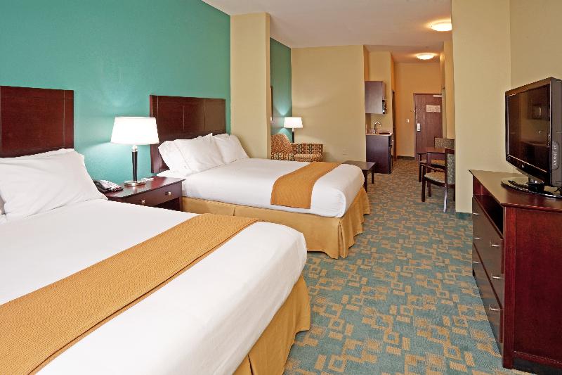 סוויטה, Holiday Inn Express Hotel & Suites Salem, An Ihg