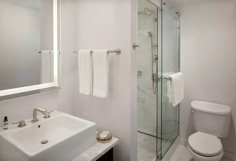 ２ダブルベッドのスタンダードルーム, Hyatt Regency Morristown