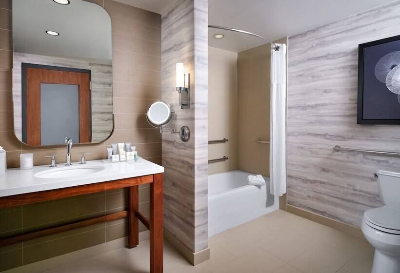 חדר סטנדרט מיטה זוגית עם נוף לעיר, Jw Marriott Indianapolis