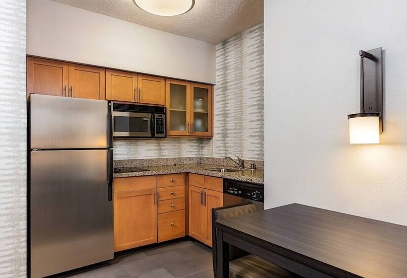 장애인을 위한 스위트, Residence Inn Louisville Downtown