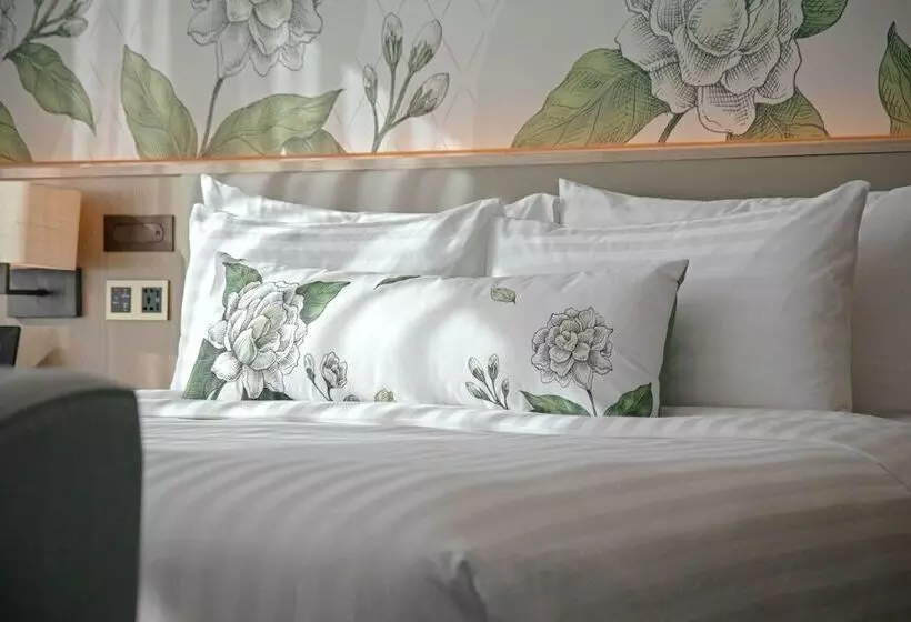 اتاق لوکس با تخت بزرگ, Sivatel Bangkok