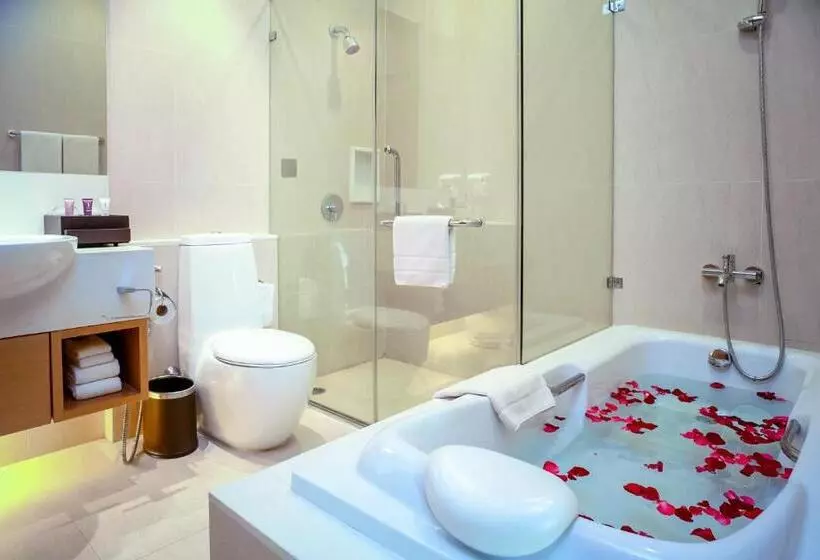 سوییت دوبلکس, Sivatel Bangkok
