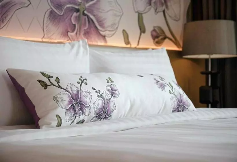 سوییت دوبلکس, Sivatel Bangkok