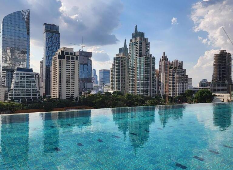 سوئیت خانواده 2 خوابه, Sivatel Bangkok