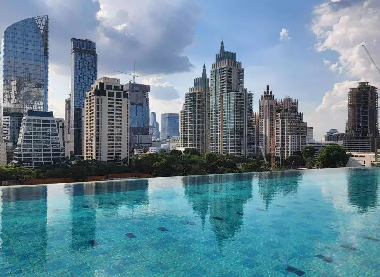 سوئیت خانواده 2 خوابه, Sivatel Bangkok