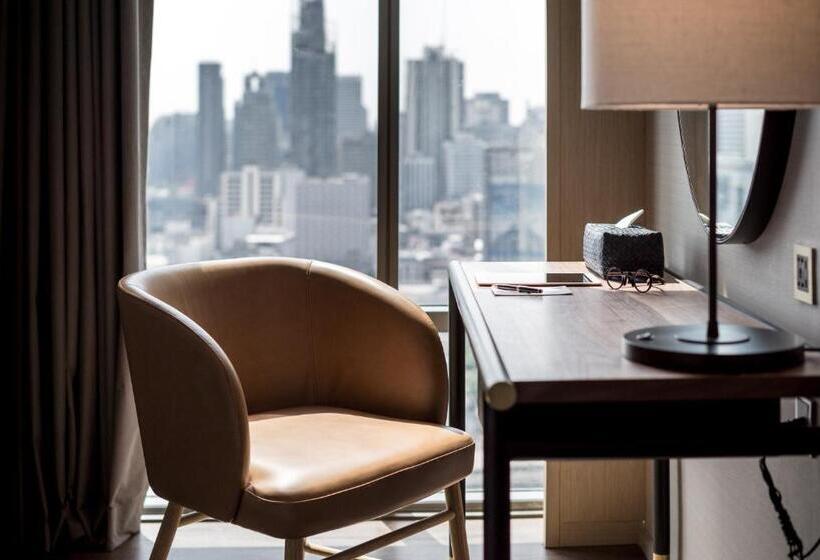 سوئیت خانواده 2 خوابه, Sivatel Bangkok