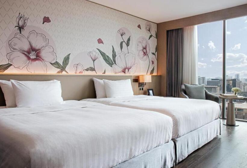 سوییت, Sivatel Bangkok