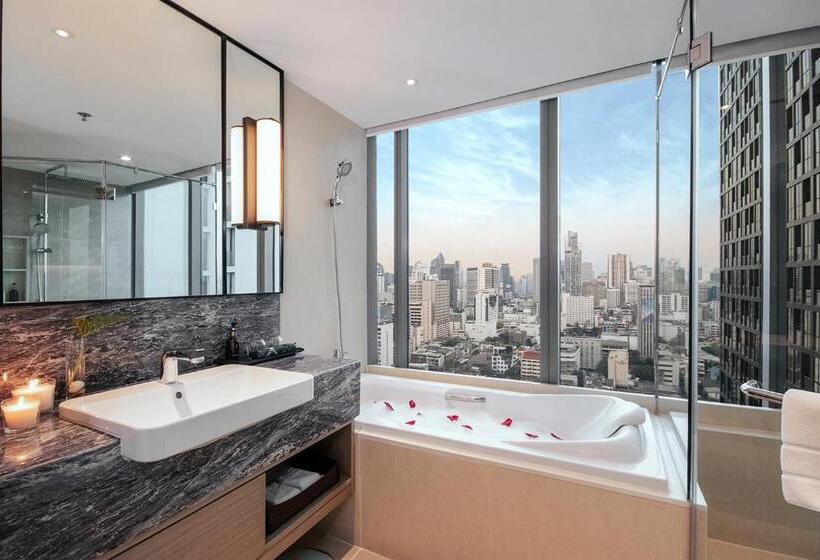 سوئیت خانواده 2 خوابه, Sivatel Bangkok