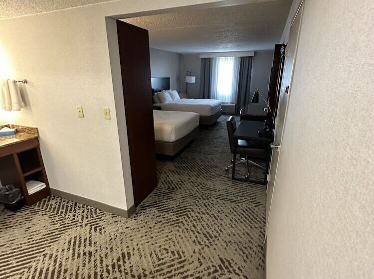 اتاق استاندارد با 2 تخت دوبل, The Clover Hotel, Ascend Hotel Collection