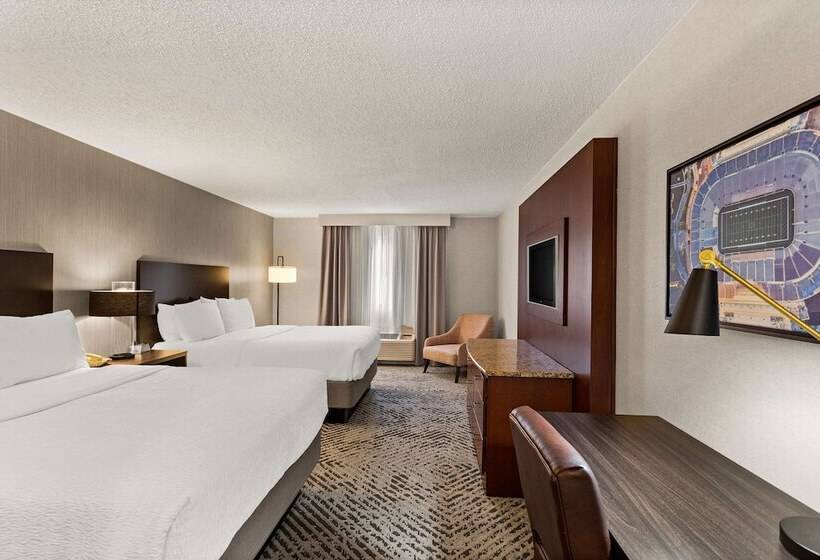 غرفه قياسيه سريرين مزدوجين, The Clover Hotel, Ascend Hotel Collection