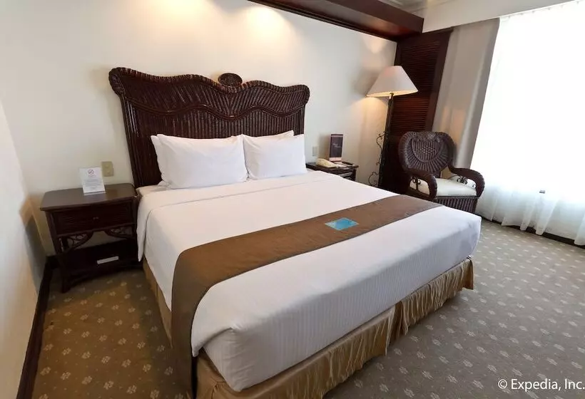 スーペリアールーム, Waterfront Airport Hotel And Casino