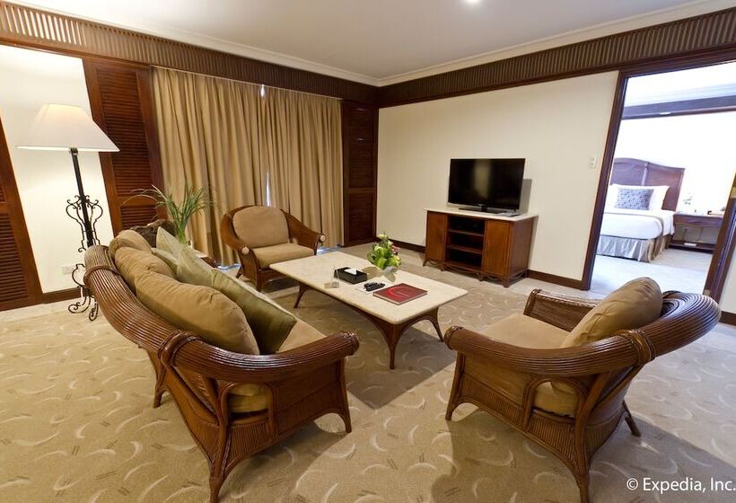 豪华套房, Waterfront Airport Hotel And Casino