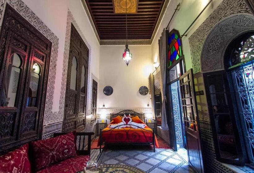 标准间, Riad Hala