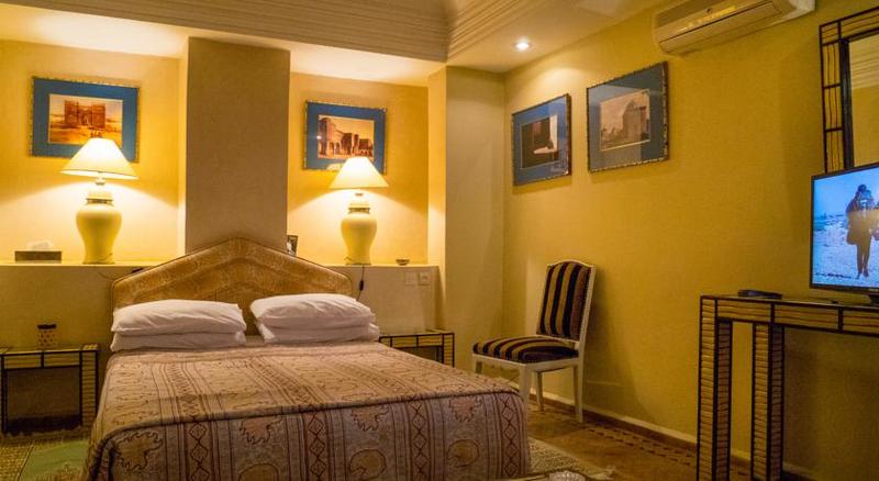 جناح, Riad Hasna Espi & Spa