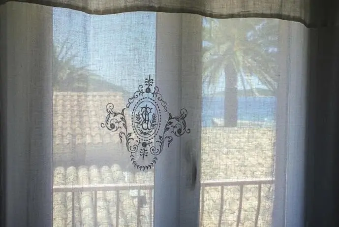 Camera Tripla Standard Vista Mare, Hostellerie Provencale