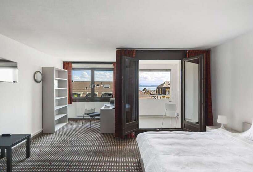 غرفة سوبيريور, Neuchatel City