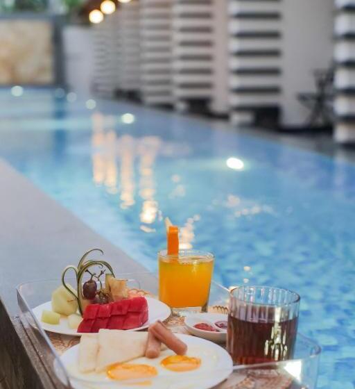 Номер Deluxe Кровать Кинг, Odaita Hotel Pamekasan Madura