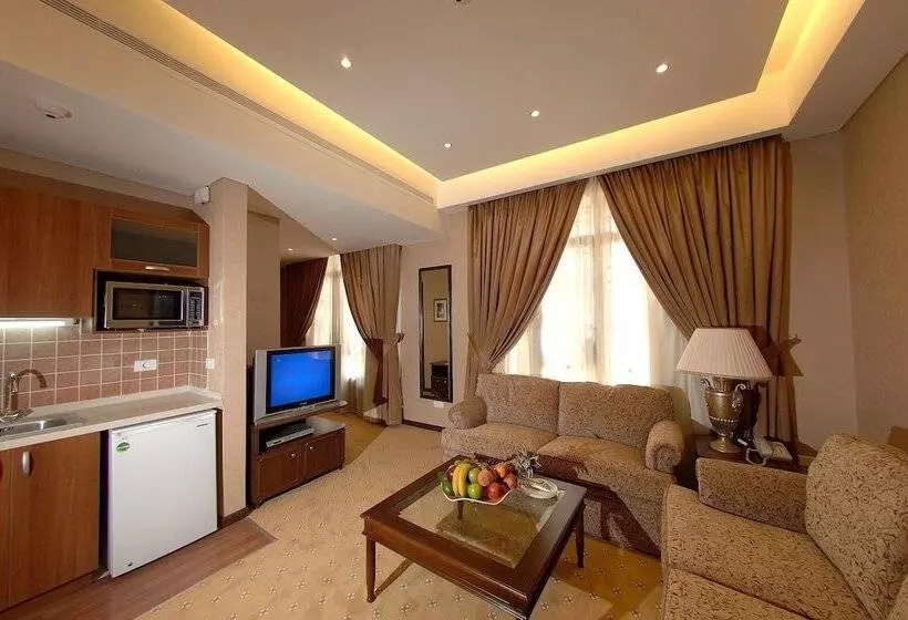 سوییت, Etoile Suites Boutique Hotel Down Town