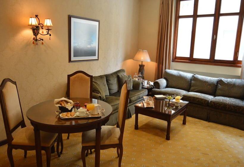 سوییت, Etoile Suites Boutique Hotel Down Town