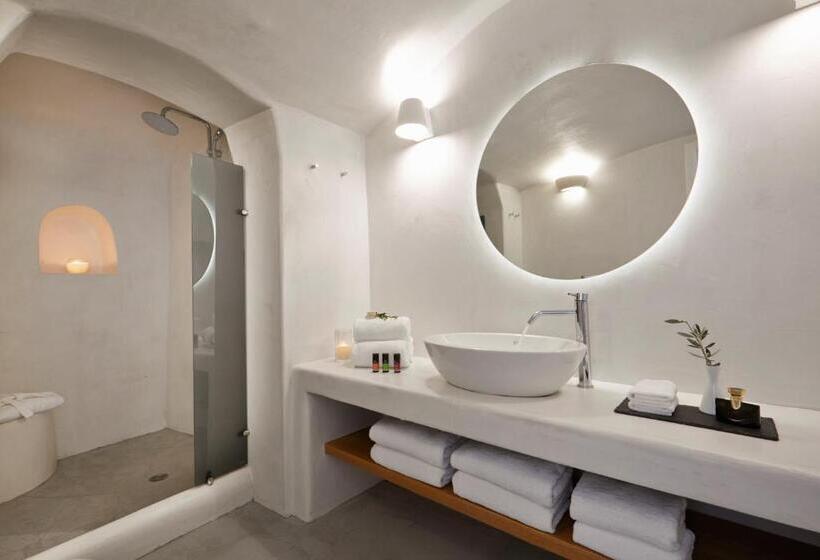 Люкс с Бассейном, Filotera Suites