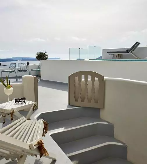 سوئیت با وان آب گرم, Filotera Suites