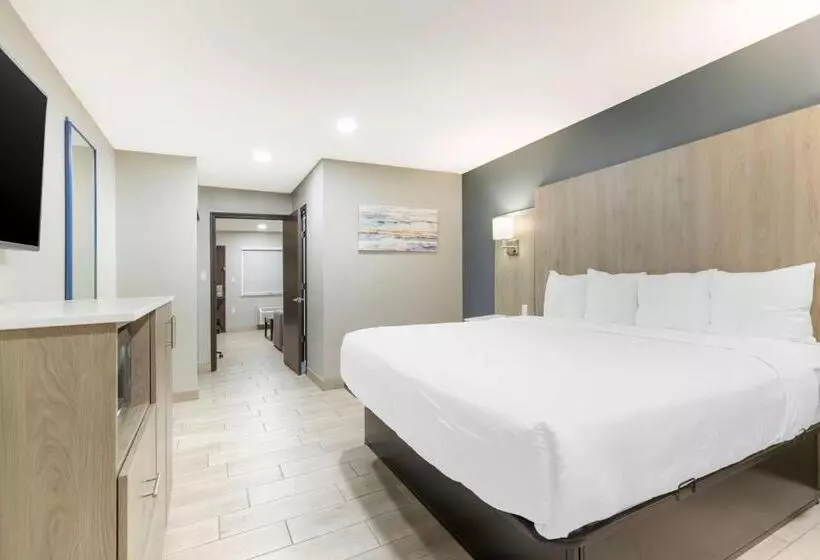キングサイズベッドのジュニアスイート, Best Western Plus Edinburg Inn & Suites