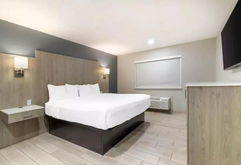 キングサイズベッドのジュニアスイート, Best Western Plus Edinburg Inn & Suites