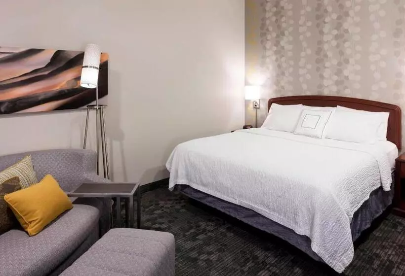 キングサイズベッドのスタンダードルーム, Courtyard By Marriott Wichita East