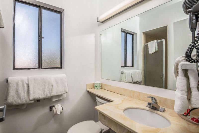 اتاق استاندارد, Econo Lodge Near The University Of Arizona