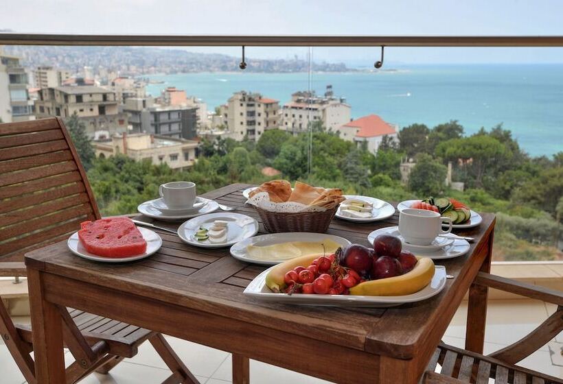 سوییت خانوادگی, Hollywood Inn Boutique