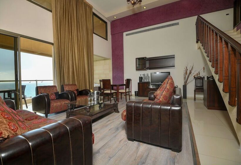 سوئیت رویال, Hollywood Inn Boutique