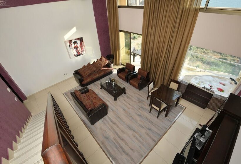 سوئیت رویال, Hollywood Inn Boutique