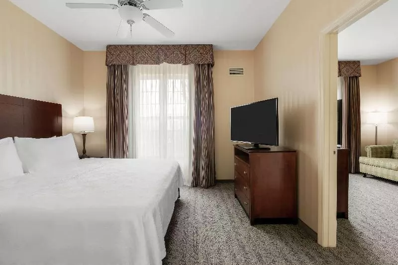 キングサイズベッドのスイートルーム, Homewood Suites By Hilton Sacramento Airport Natomas